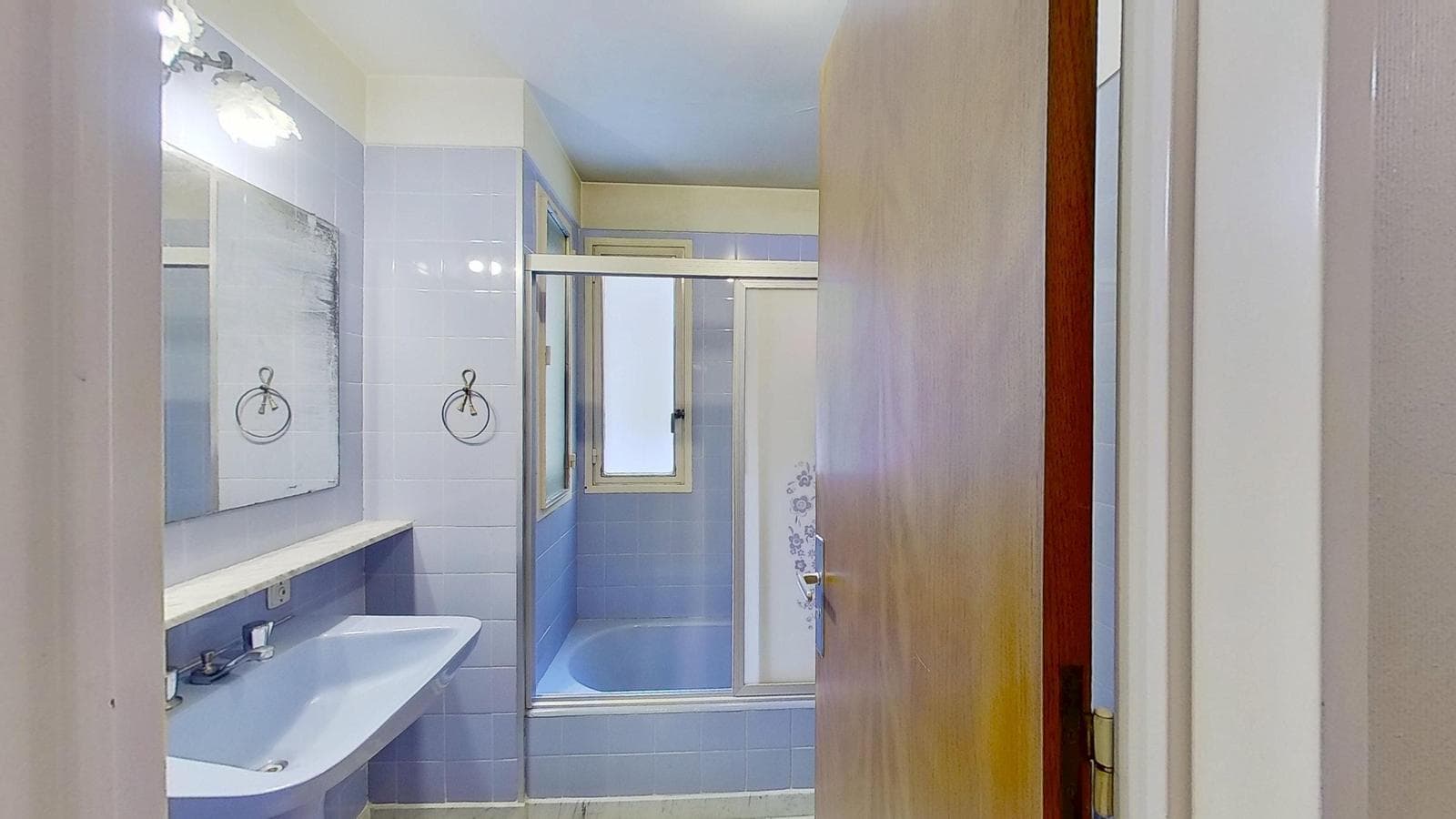 FOR SALE: 4-Bedroom Apartment with Service Quarter, Garage, and Storage Room – Barrio Norte