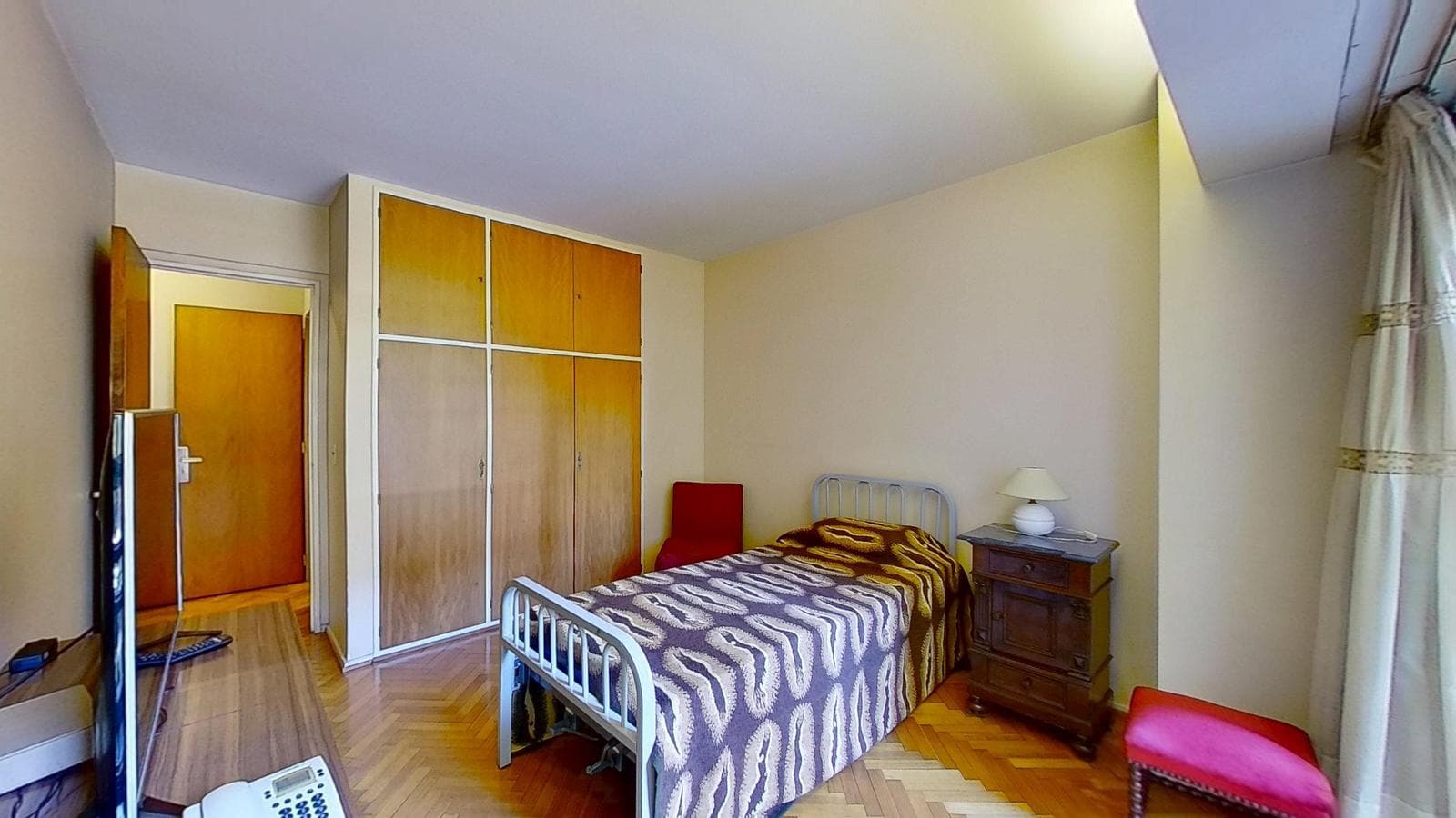 FOR SALE: 4-Bedroom Apartment with Service Quarter, Garage, and Storage Room – Barrio Norte