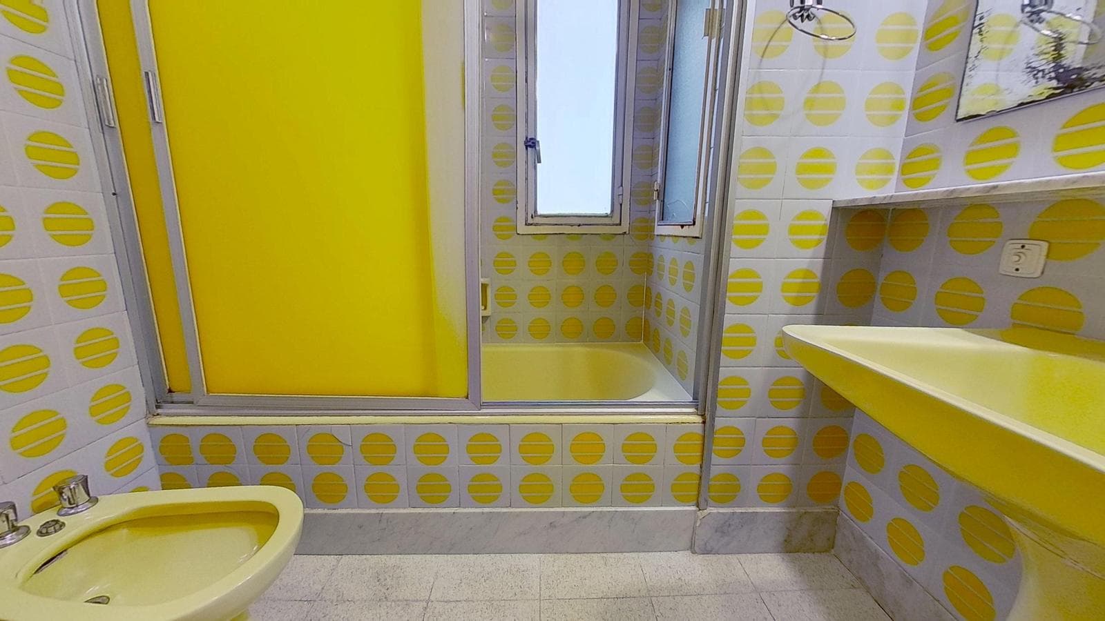FOR SALE: 4-Bedroom Apartment with Service Quarter, Garage, and Storage Room – Barrio Norte