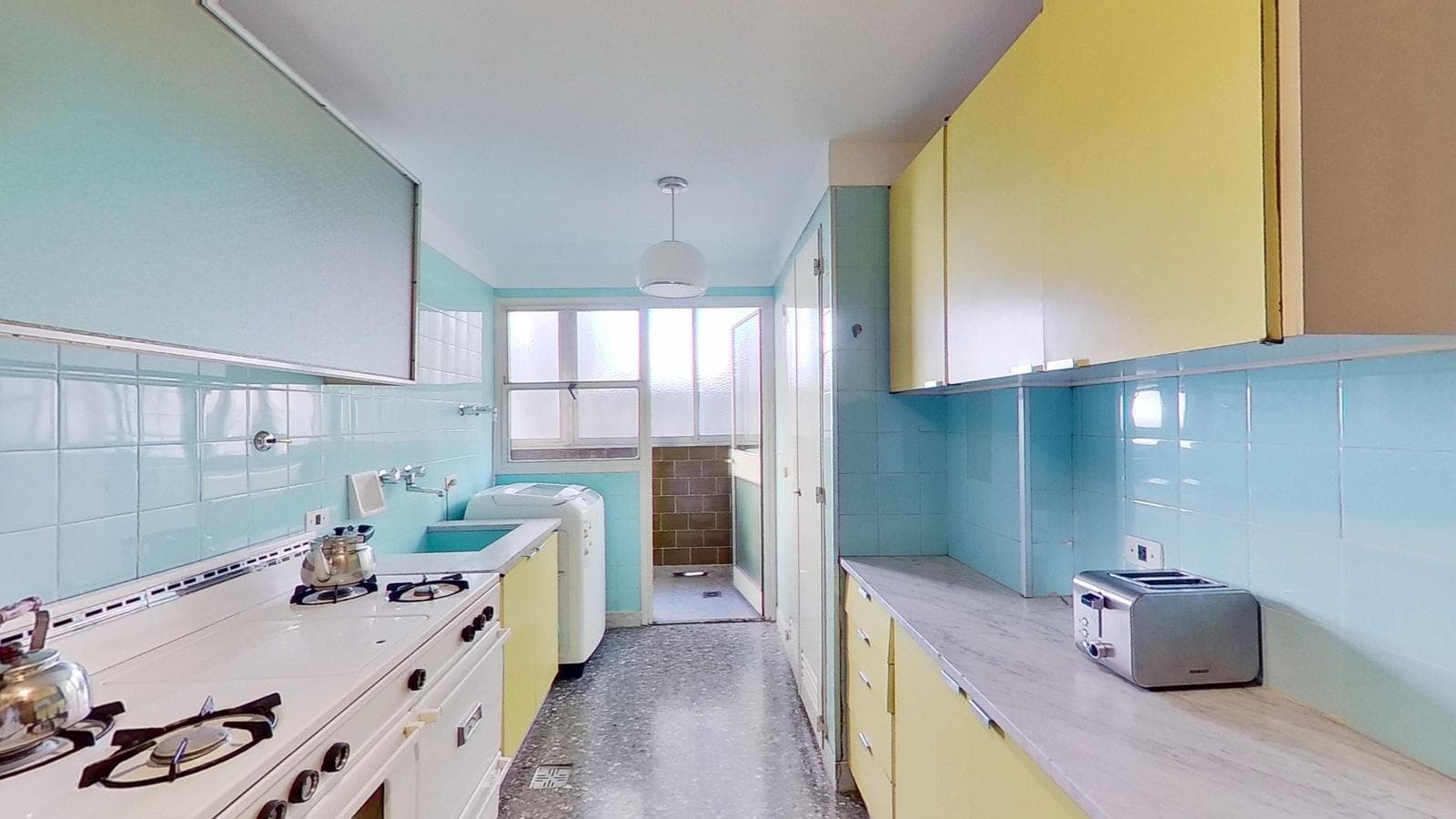 FOR SALE: 4-Bedroom Apartment with Service Quarter, Garage, and Storage Room – Barrio Norte
