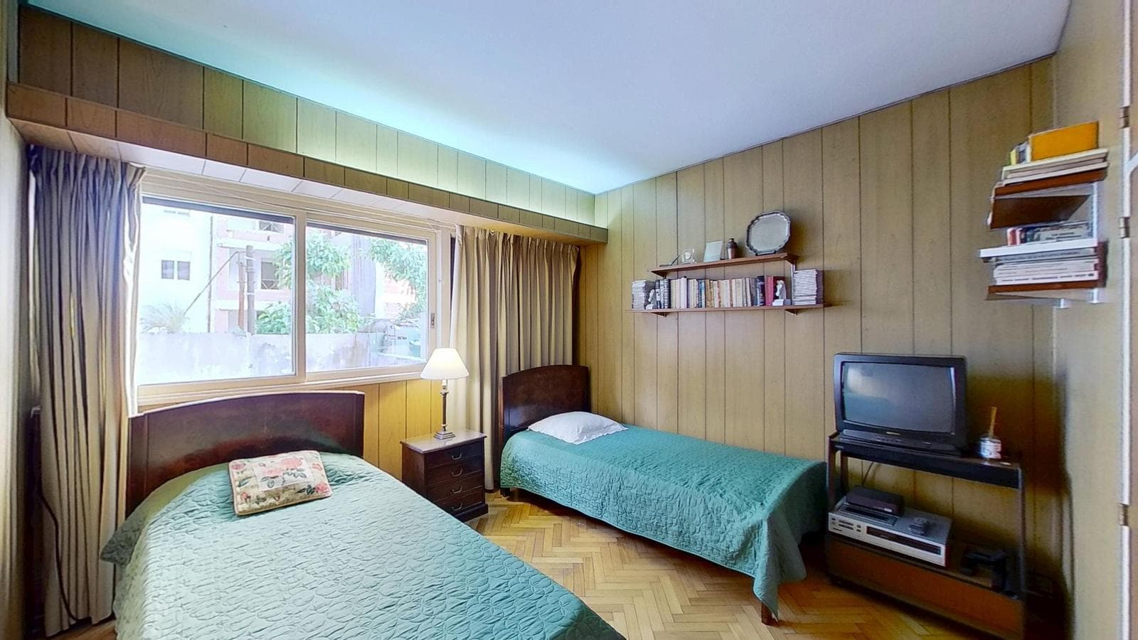 FOR SALE: 4-Bedroom Apartment with Service Quarter, Garage, and Storage Room – Barrio Norte