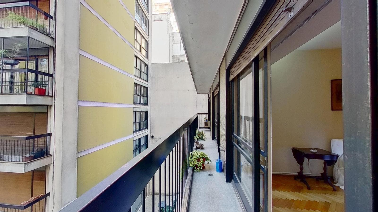 FOR SALE: 4-Bedroom Apartment with Service Quarter, Garage, and Storage Room – Barrio Norte