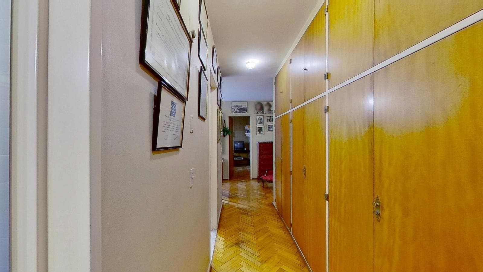 FOR SALE: 4-Bedroom Apartment with Service Quarter, Garage, and Storage Room – Barrio Norte