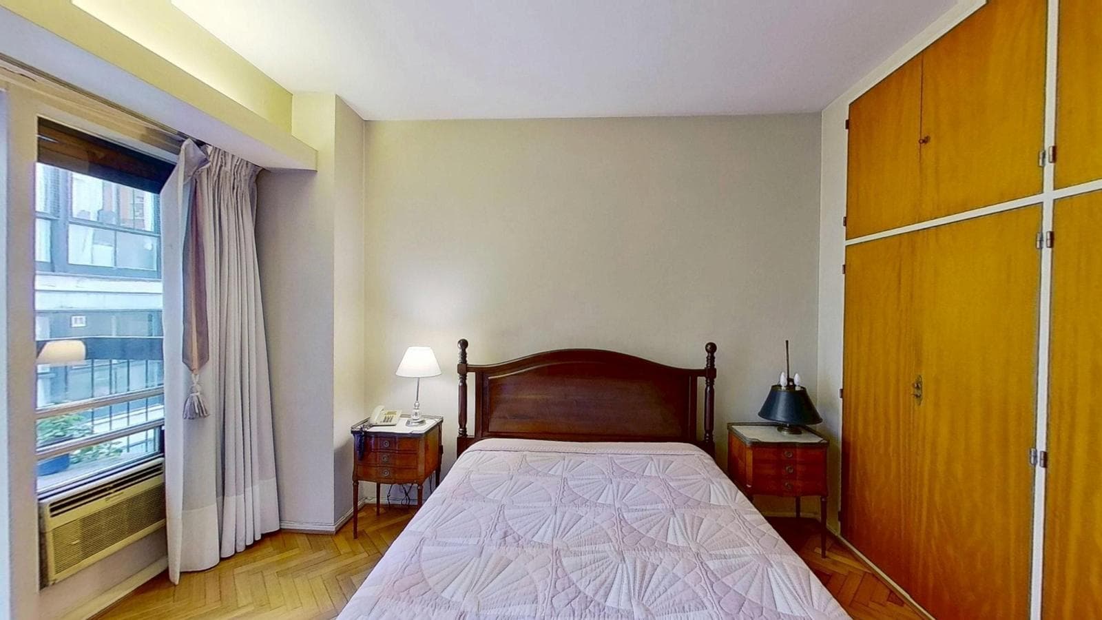 FOR SALE: 4-Bedroom Apartment with Service Quarter, Garage, and Storage Room – Barrio Norte