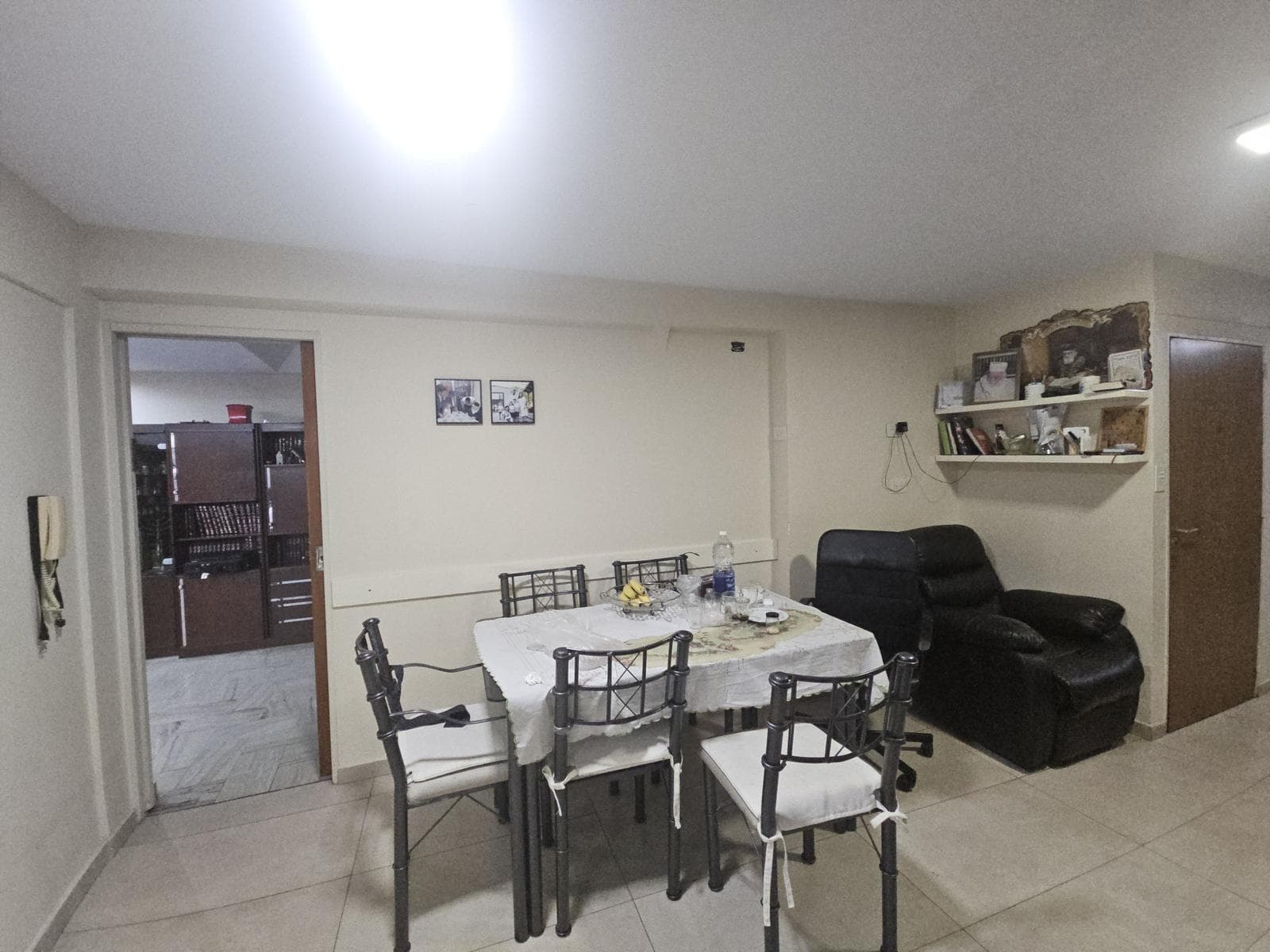 4-Room Apartment for Sale with Garage in Balvanera