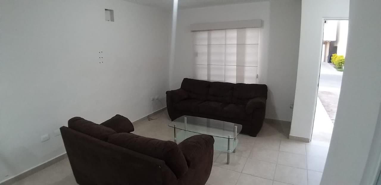 House for Rent in Córsica Residencial