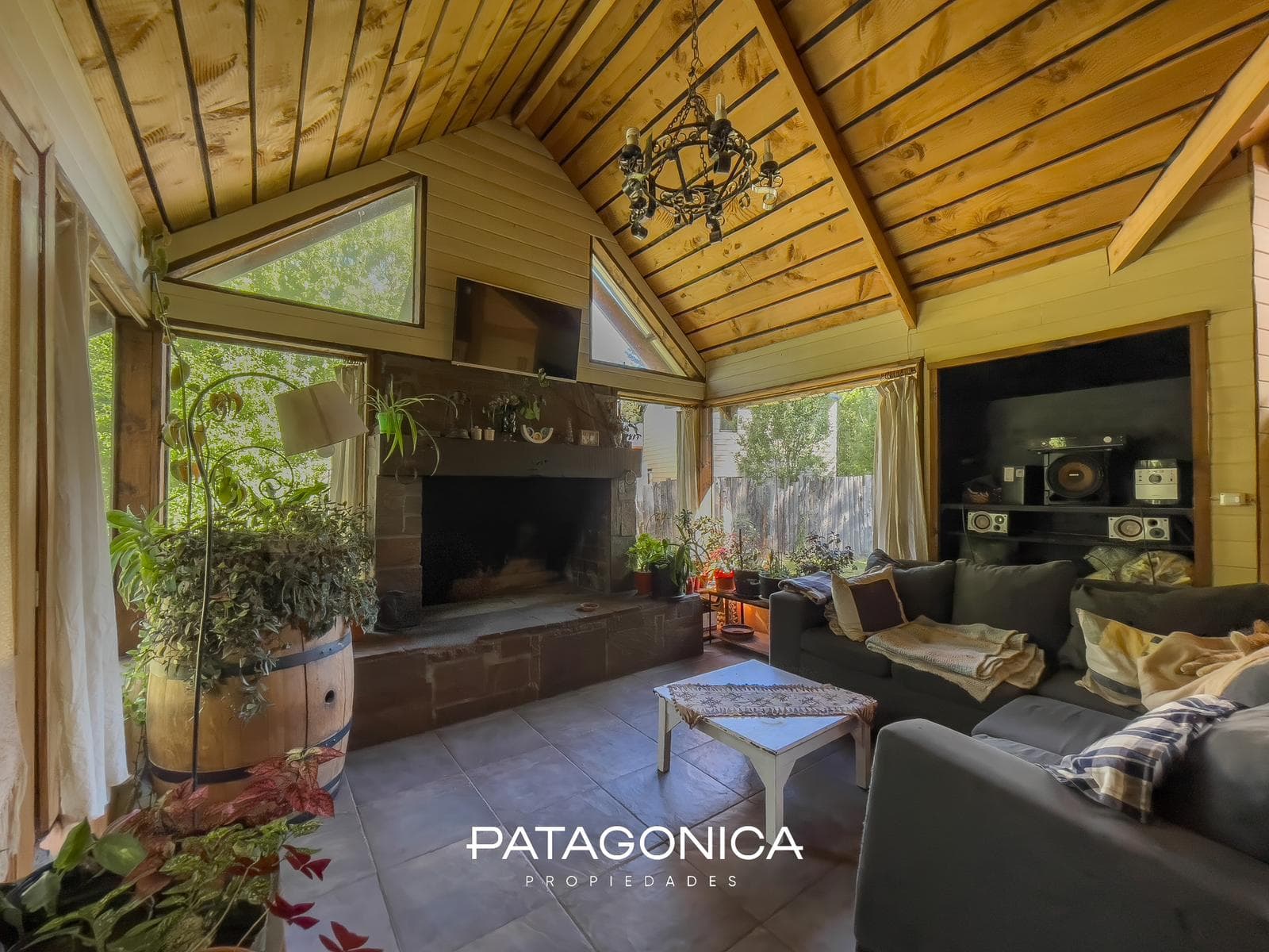 HOUSE FOR SALE m2 + APARTMENT m2, LAS BALSAS, VILLA LA ANGOSTURA