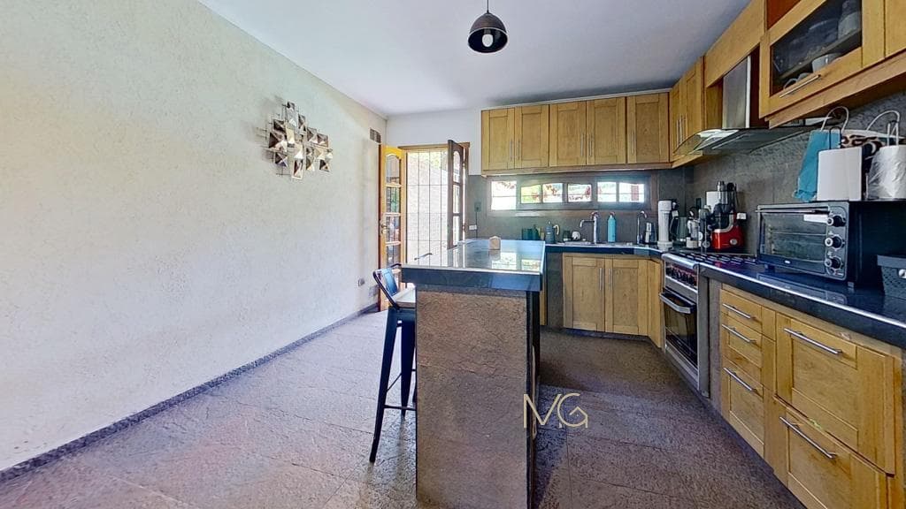 House in Burzaco