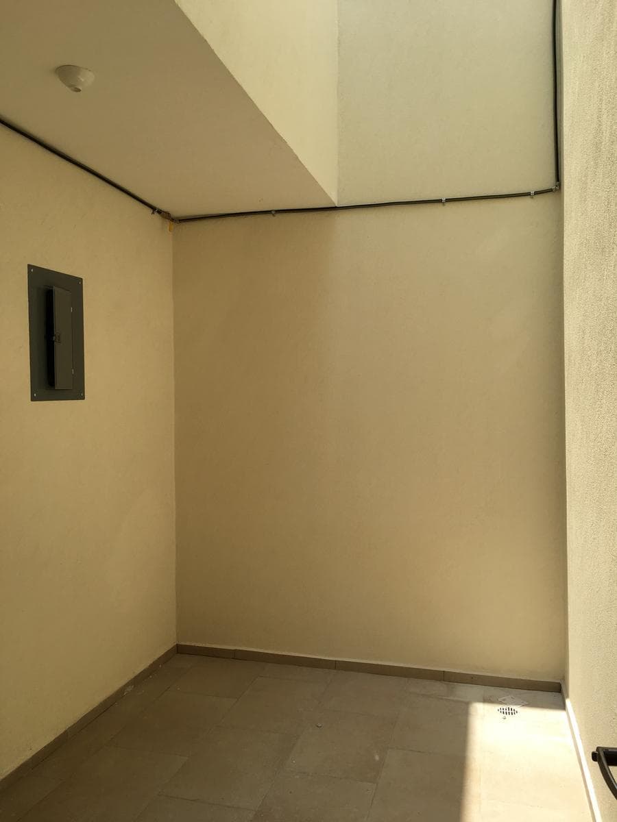 3-bedroom, two-story apartment in the Reforma neighborhood. ZIP Code 91919