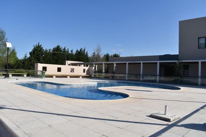 Very Nice House with a Pool - Harás Santa María