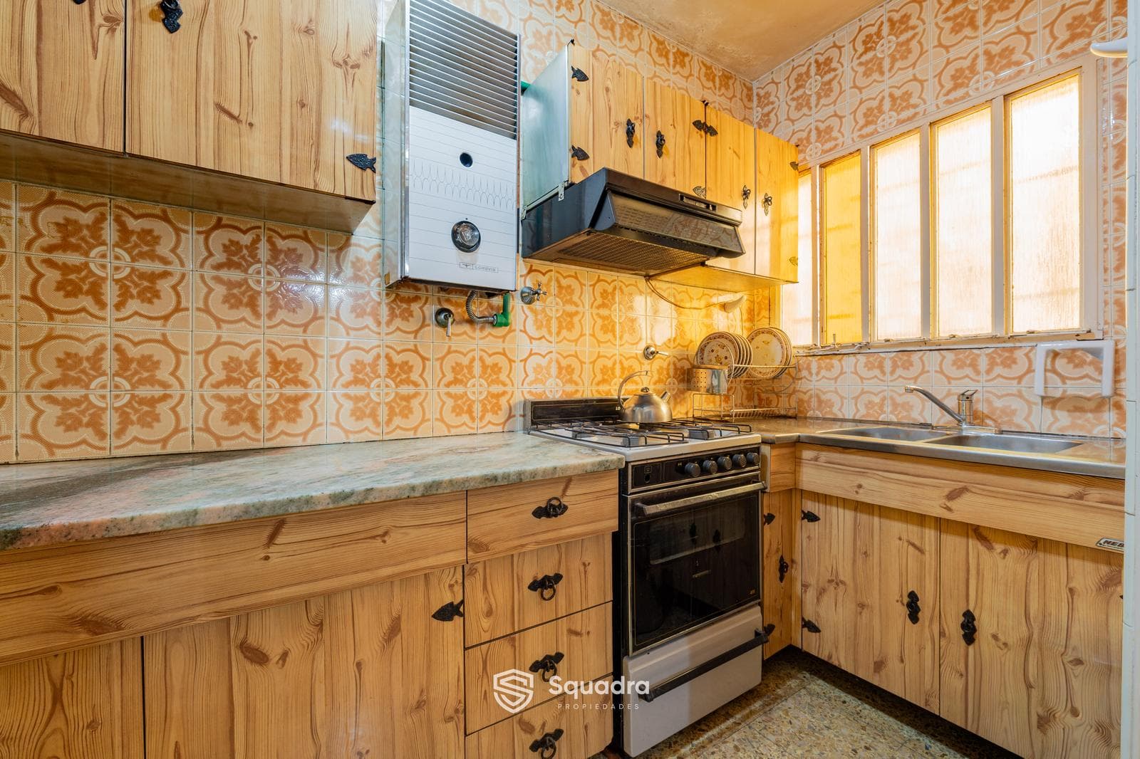 FOR SALE - 2-bedroom townhouse with a terrace. Arroyito, Rosario.