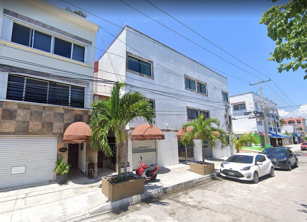 APARTMENT FOR RENT IN PLAYA DEL CARMEN, TWO BLOCKS FROM THE BEACH