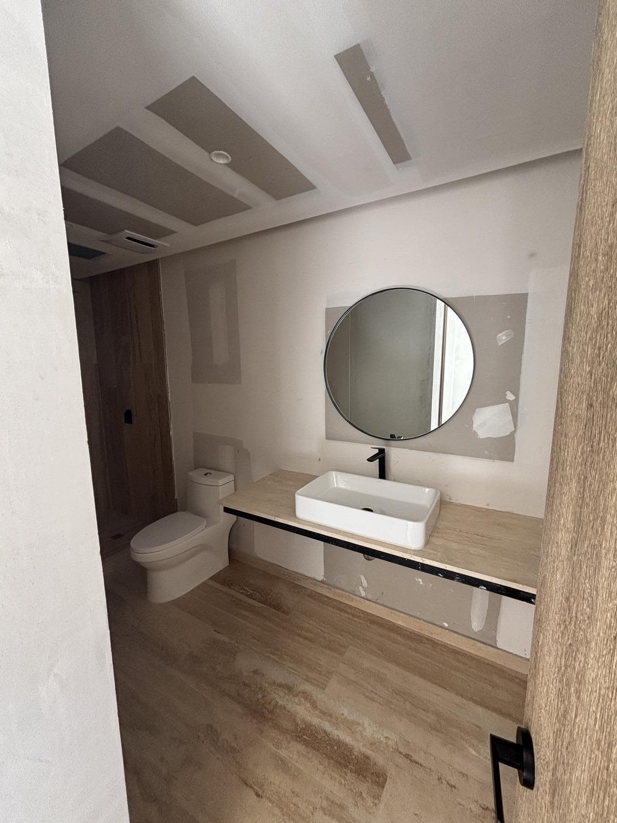 Design the Apartment of Your Dreams! Spacious 180 m² Unit in the "Obra Gris" Phase of the Dessea Residential Complex