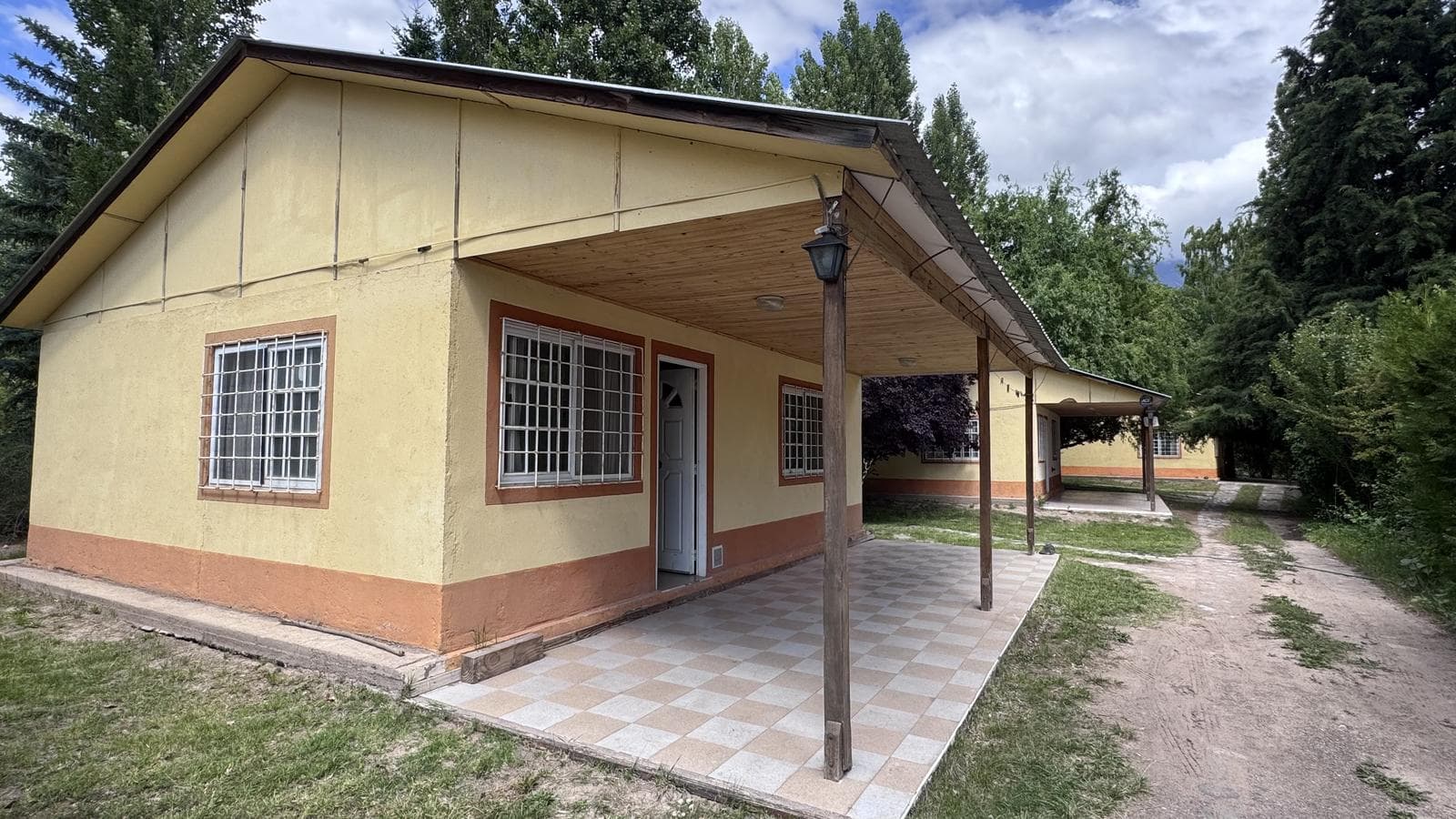 Cottage complex for sale in El Salto, Potrerillos