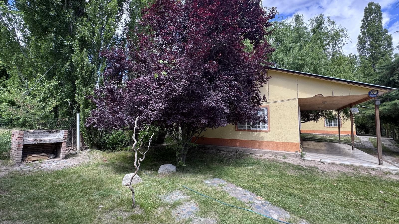 Cottage complex for sale in El Salto, Potrerillos