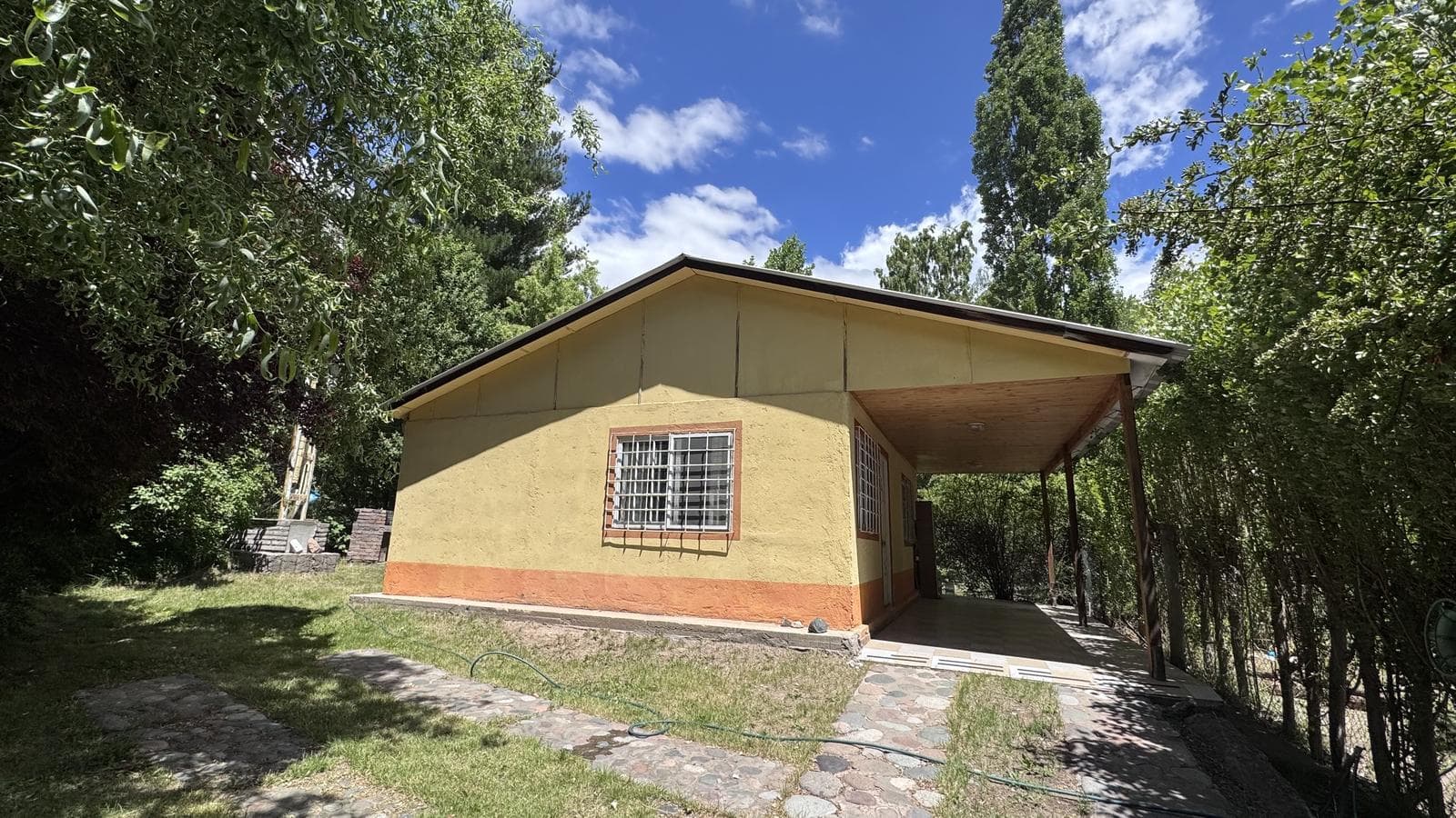 Cottage complex for sale in El Salto, Potrerillos
