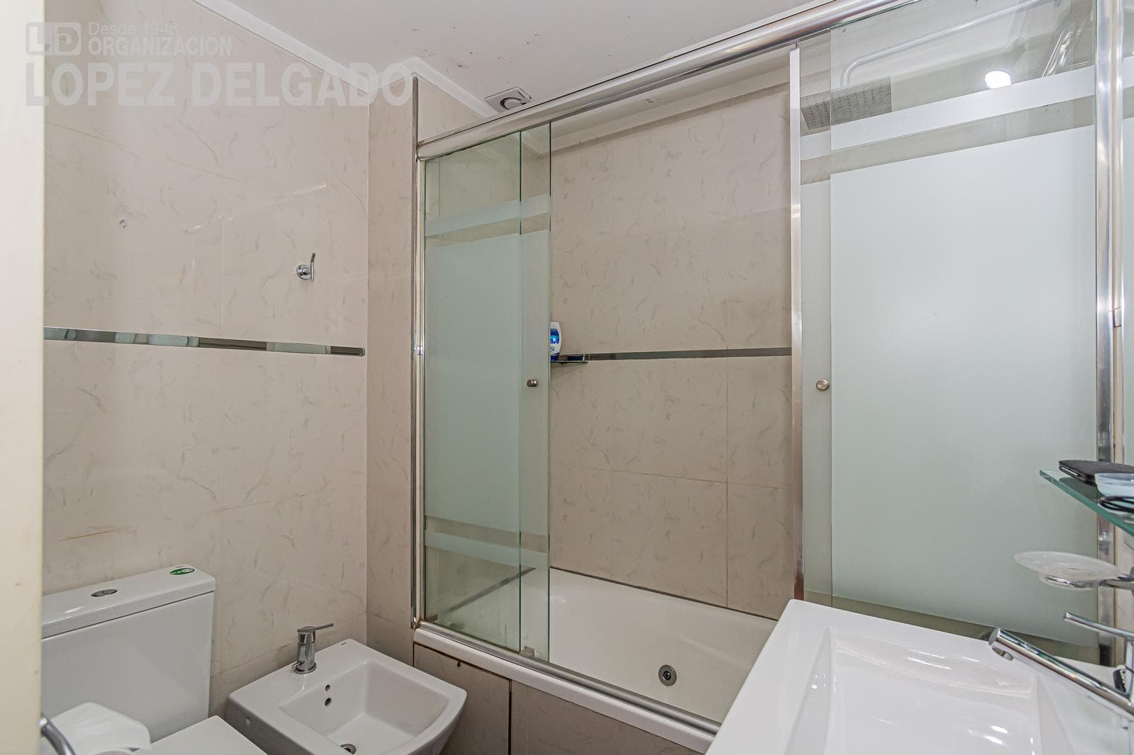 3-bedroom apartment with two patios in Villa del Parque