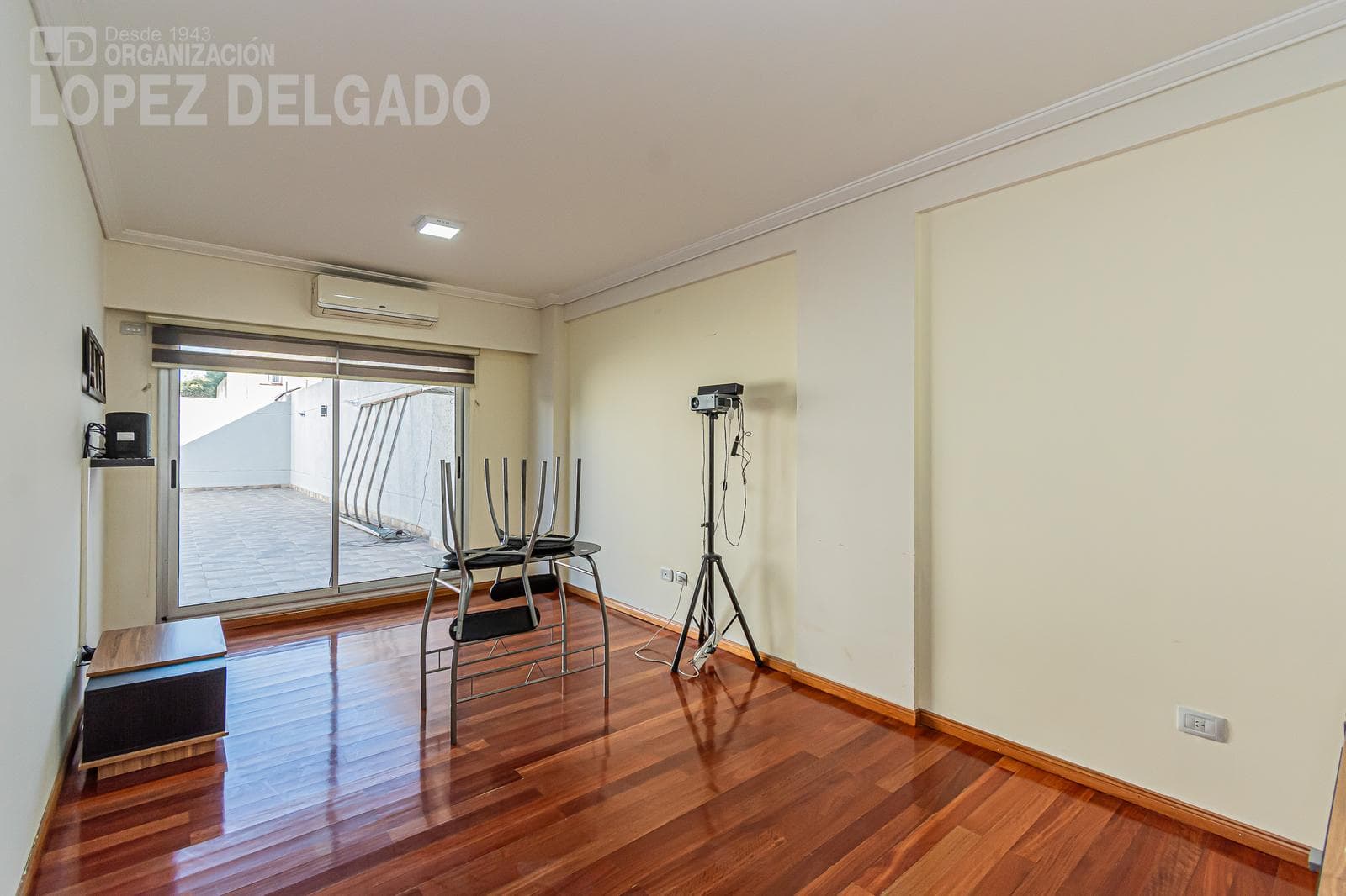 3-bedroom apartment with two patios in Villa del Parque