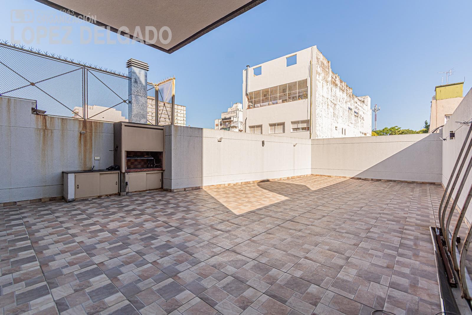 3-bedroom apartment with two patios in Villa del Parque