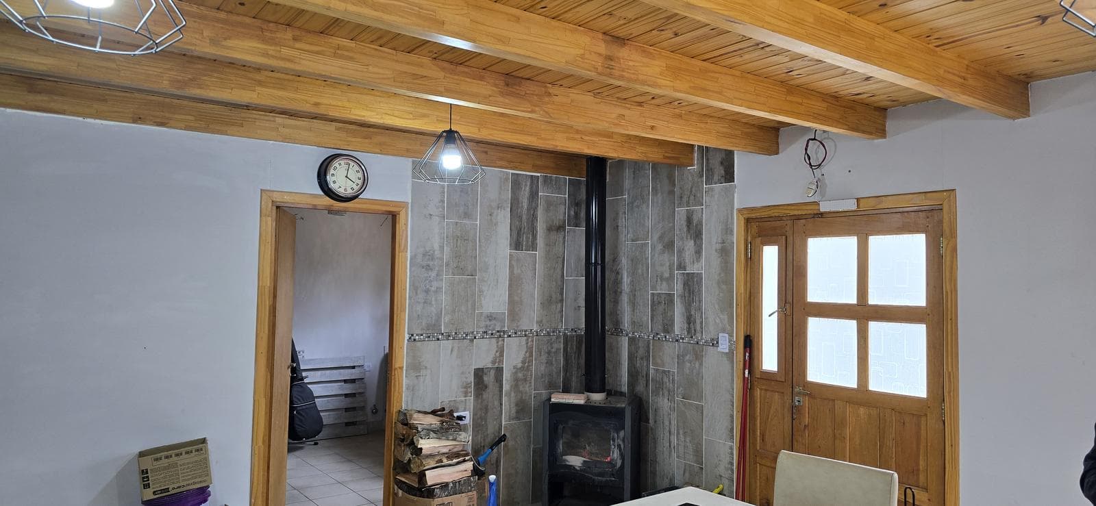 House in Tolhuin—Excellent Location and Investment Opportunity