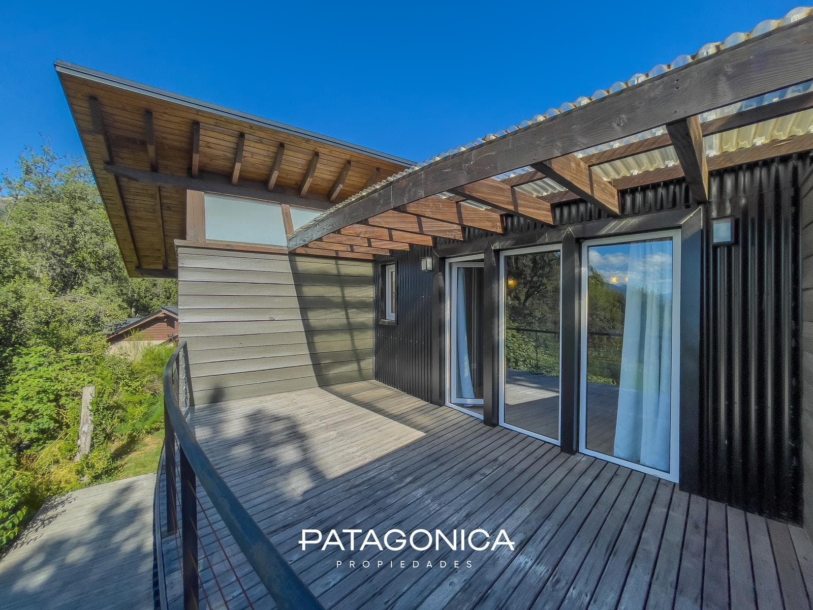 FOR SALE: High-quality home in Villa Eco Lomas