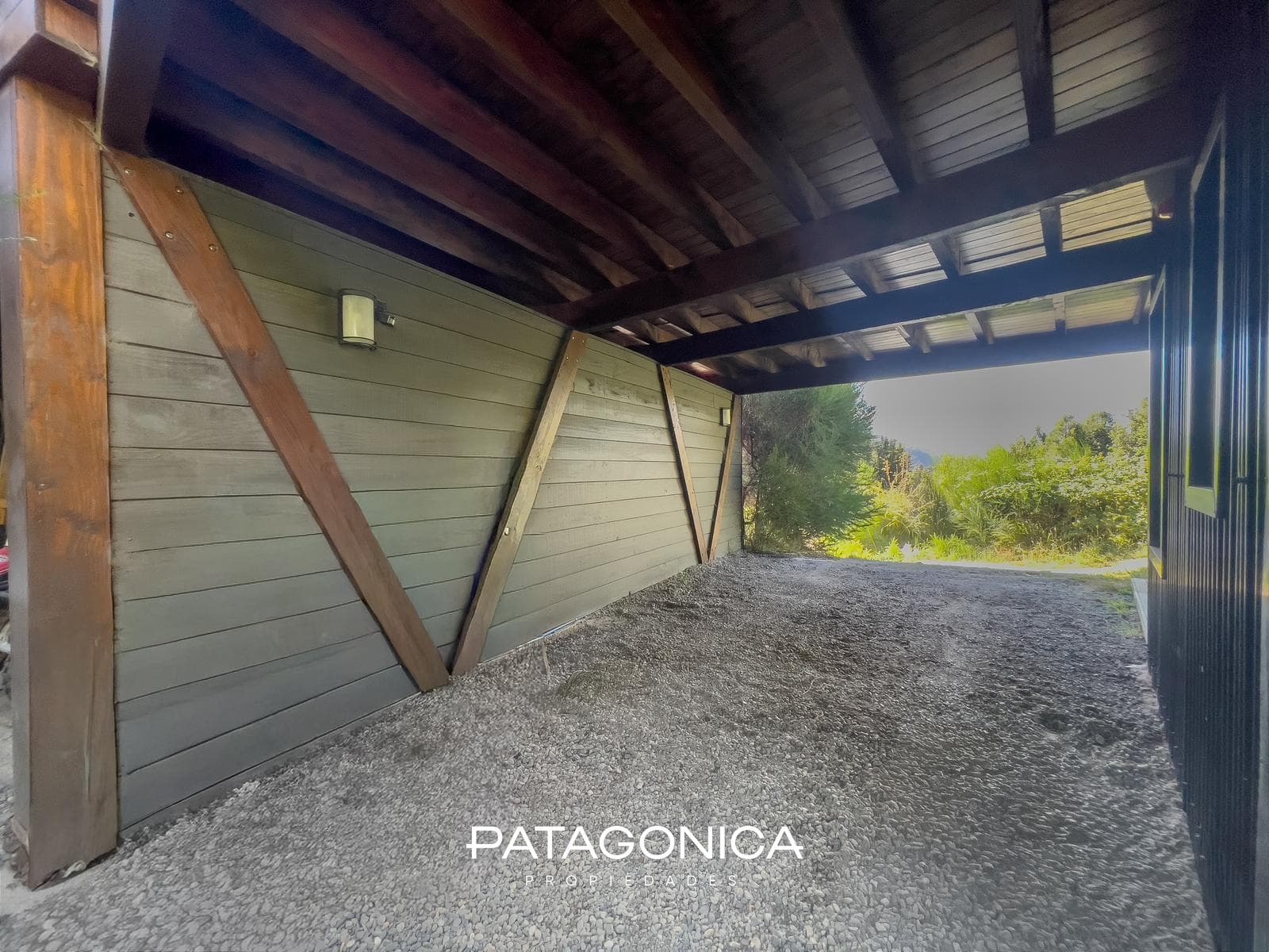 FOR SALE: High-quality home in Villa Eco Lomas