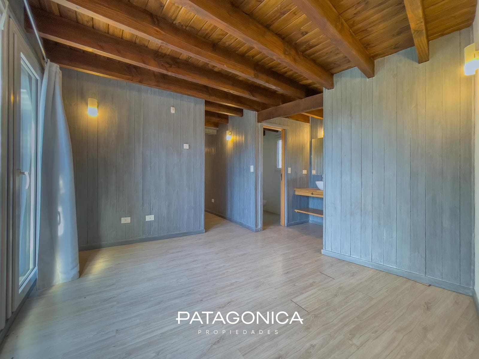 FOR SALE: High-quality home in Villa Eco Lomas