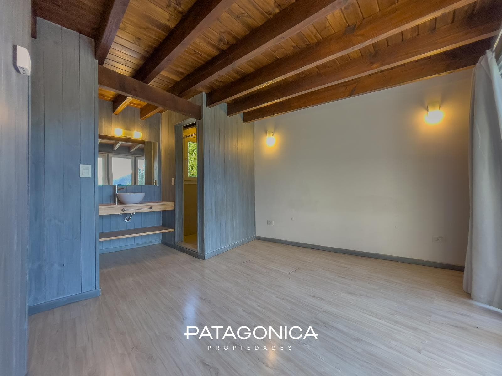 FOR SALE: High-quality home in Villa Eco Lomas
