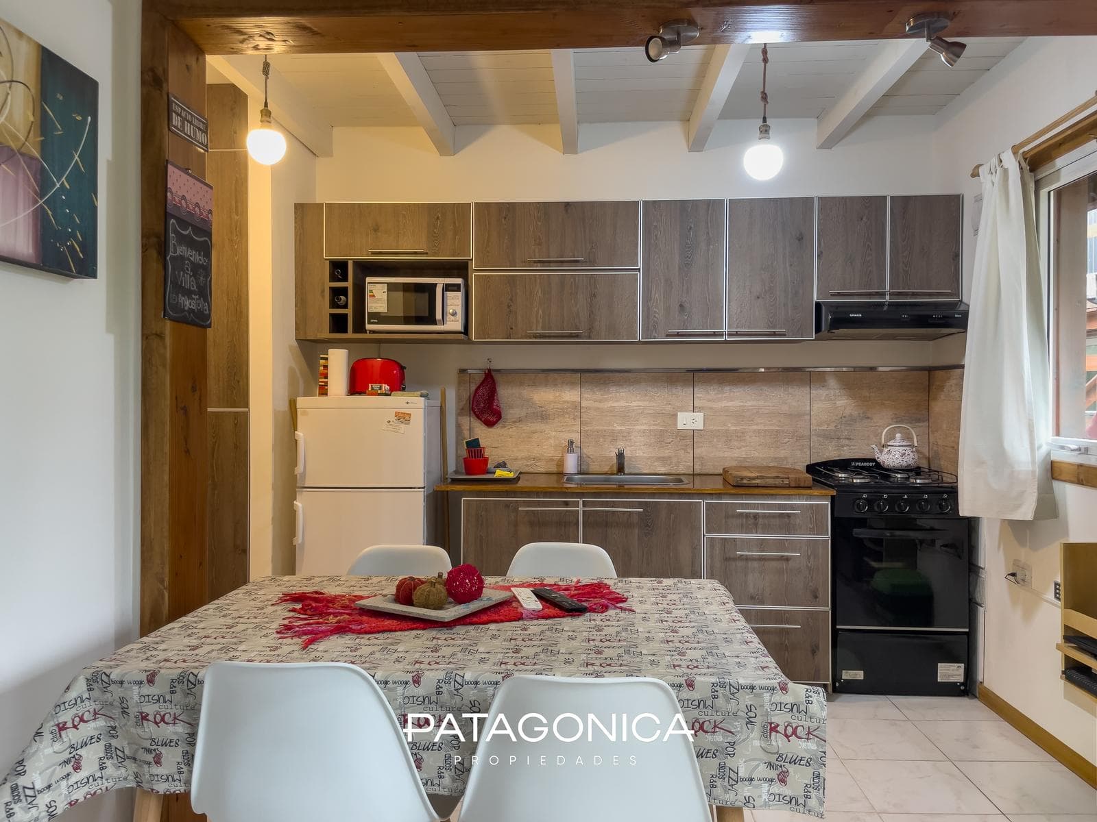 FOR SALE: 2-ROOM APARTMENT, 42 m² (FULLY FURNISHED), DOWNTOWN, VILLA LA ANGOSTURA