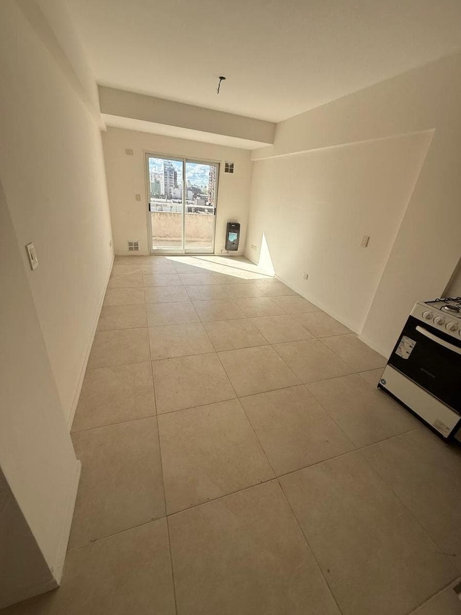 2-Bedroom Apartment for Sale with a Balcony in Floresta