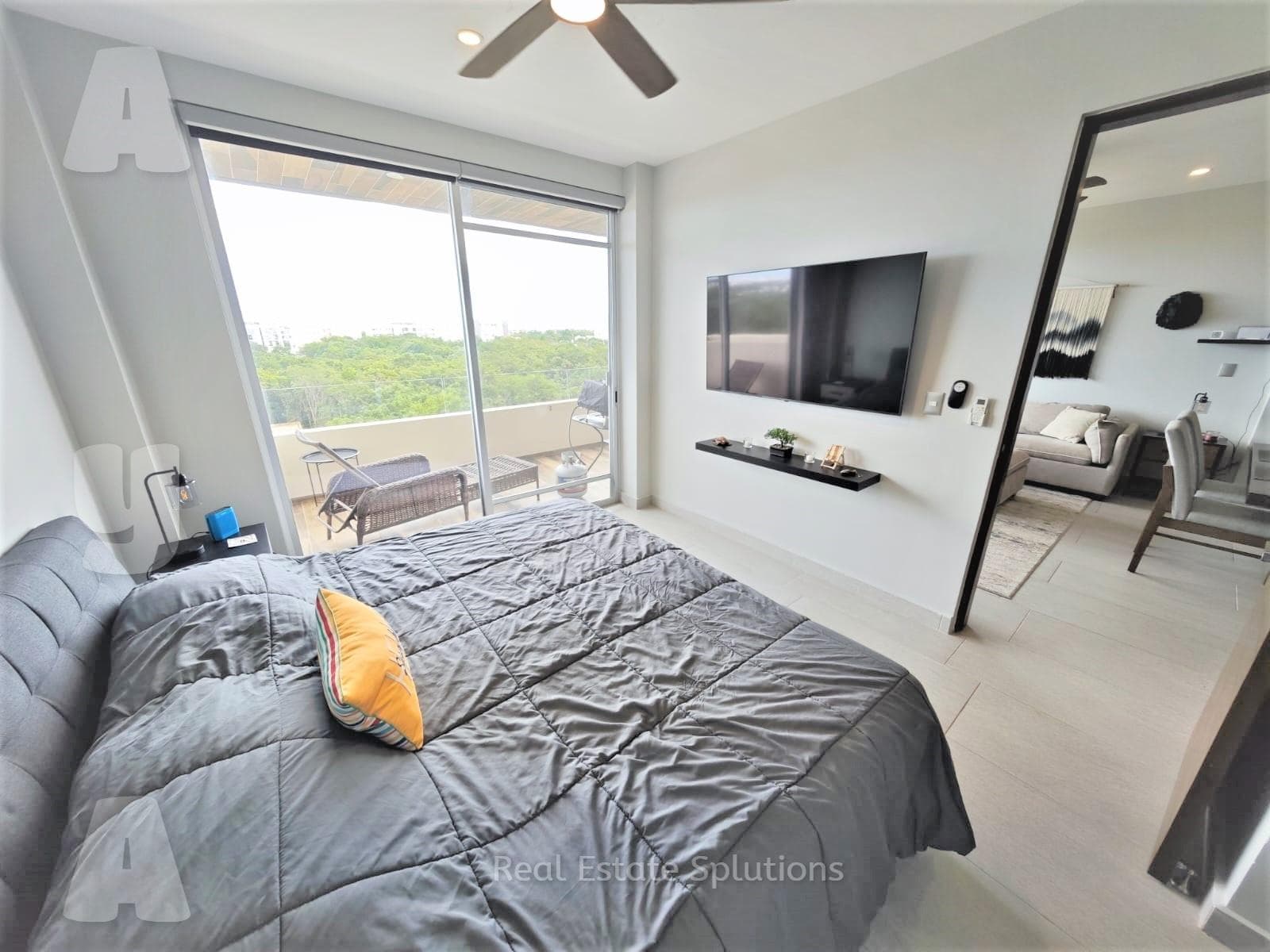 Apartment for Sale, 2 Bedrooms, FURNISHED, Av. P. La Luna, Cancún