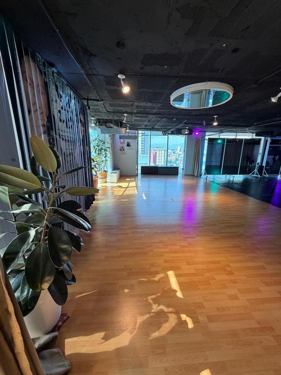Office for Rent in Mariano Escobedo