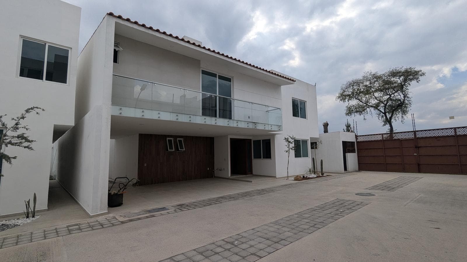 NEW HOME FOR SALE IN METEPEC