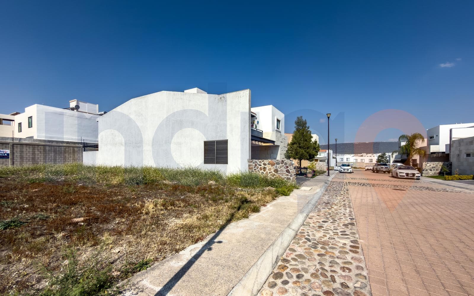 Flat Lot for Sale in La Vista Residencial, Lomas de La Vista Condominium