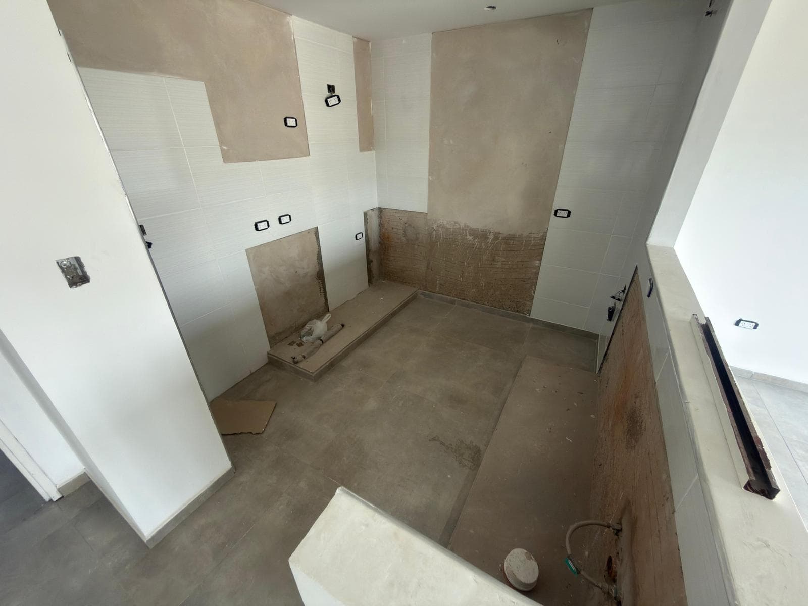 3-ROOM APARTMENT FOR SALE IN DOWNTOWN QUILMES WITH AMENITIES