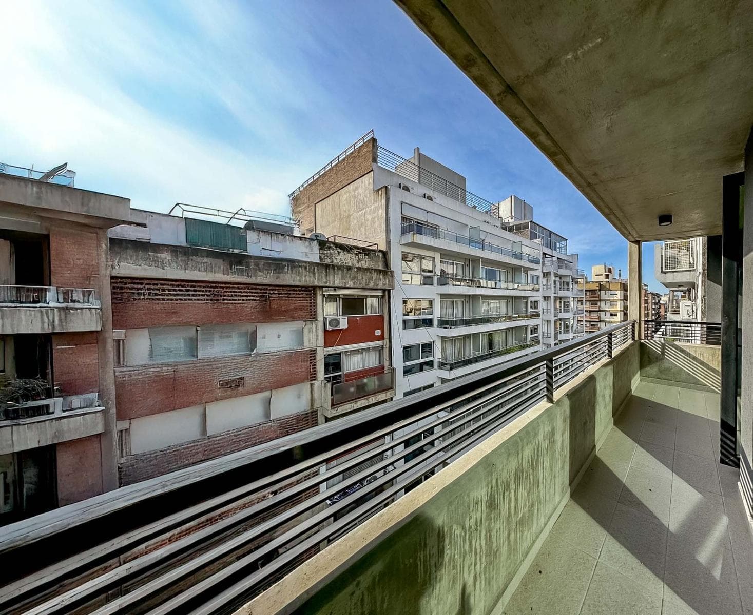 FOR SALE | FINANCING - 1-bedroom apartment with a balcony and amenities - Downtown, Rosario.