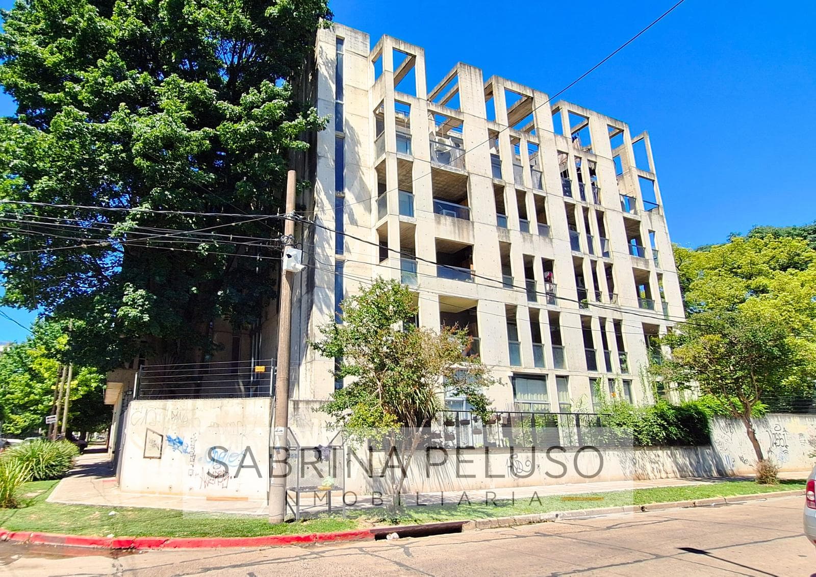 Apartment for Sale in Moreno