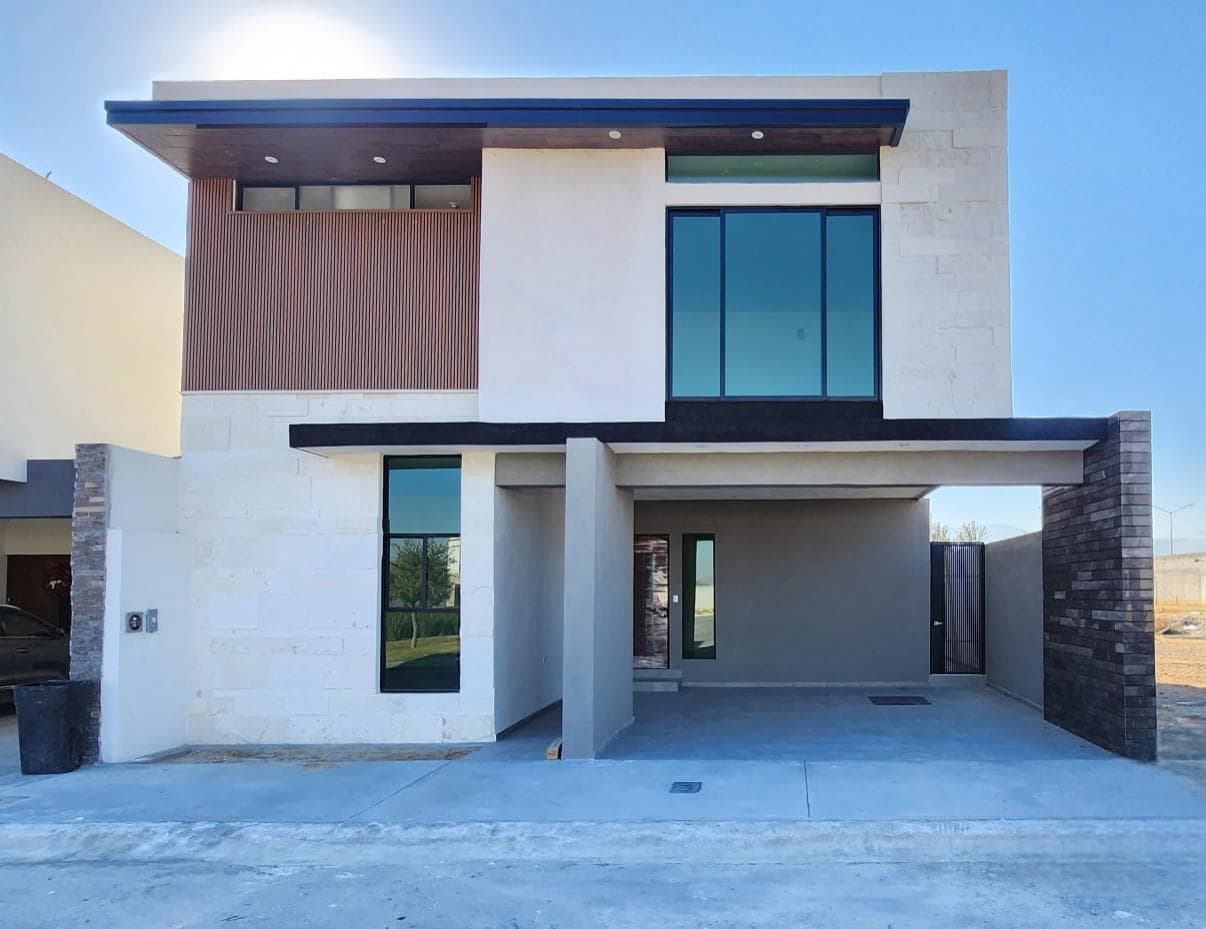 House for Sale in the Fontanna Valley, Northern Saltillo