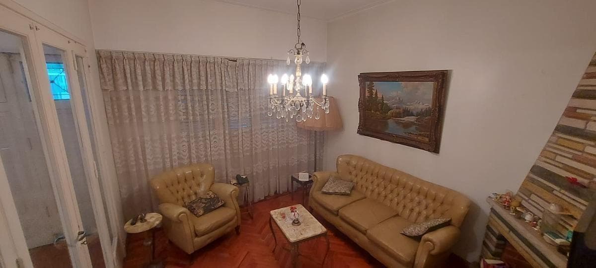 5-Room Townhouse for Sale in Floresta