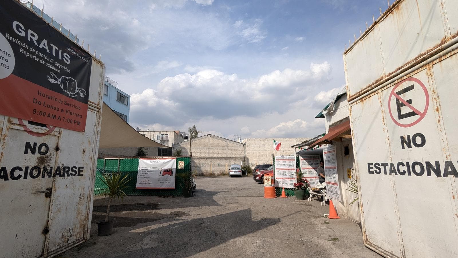 LAND FOR SALE IN DOWNTOWN TOLUCA, ONE STREET AWAY FROM THE ALAMEDA