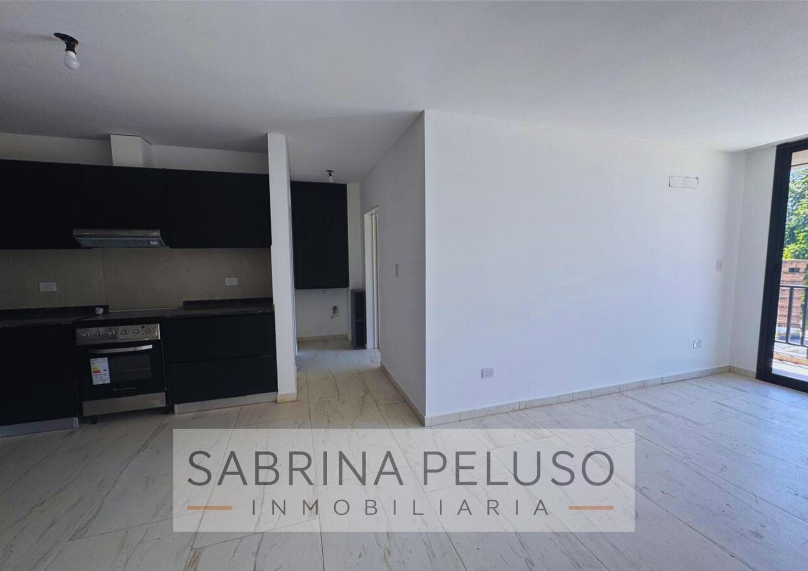 APARTMENTS FOR SALE IN DOWNTOWN MORENO - Rivadavia