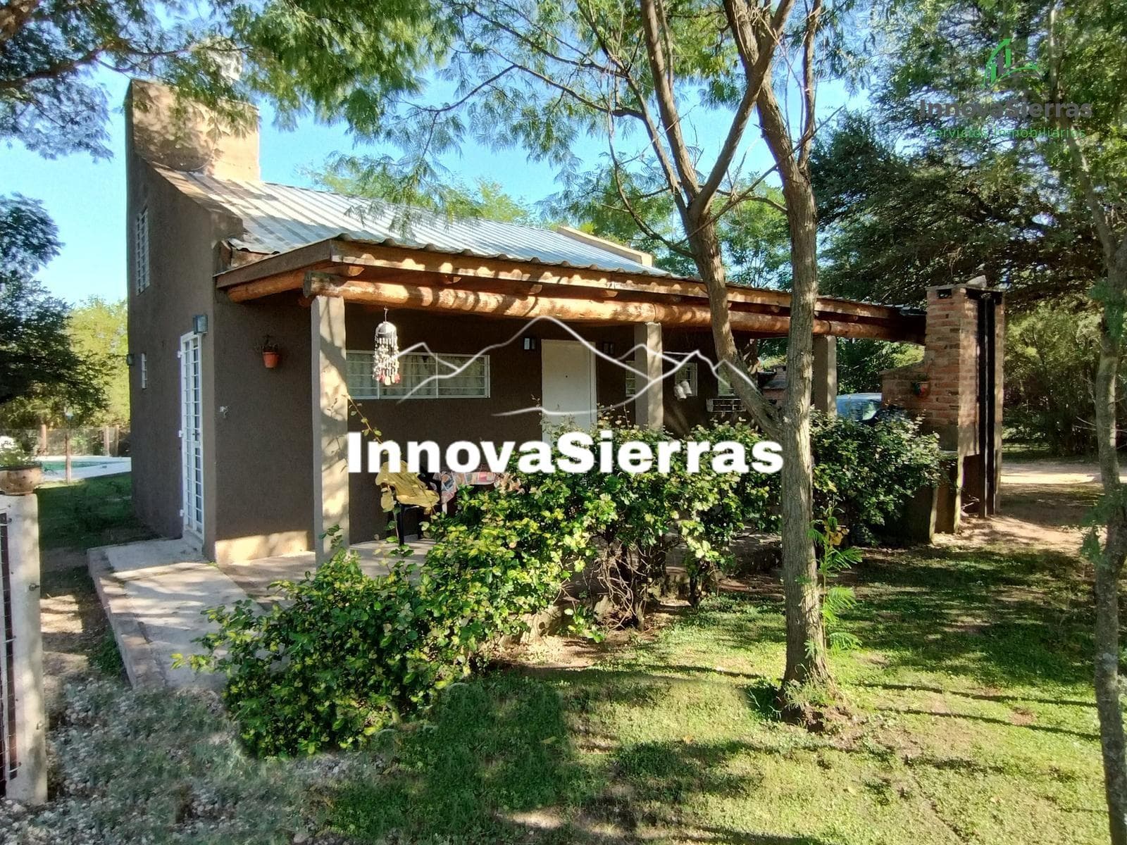 Cabin with a pool for sale in Arroyo de Los Patos | Natural setting and rental potential