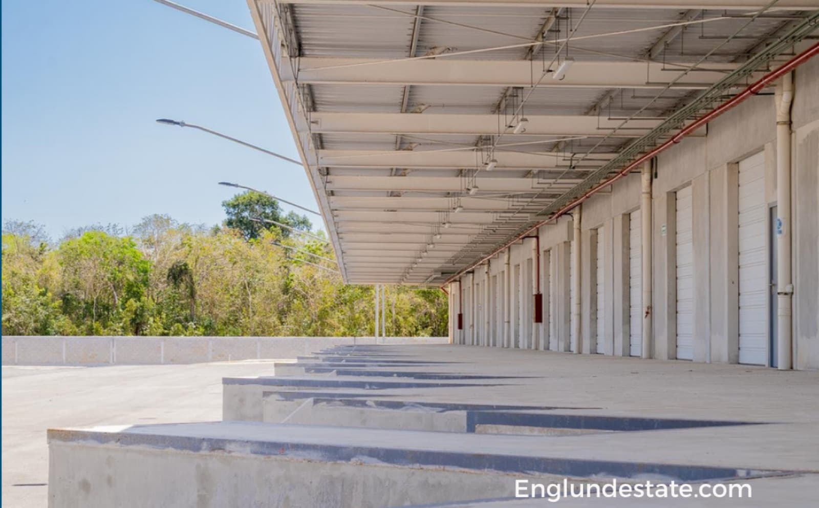 WINE CELLAR FOR RENT INSIDE THE PLAYA DEL CARMEN WHOLESALE MARKET
