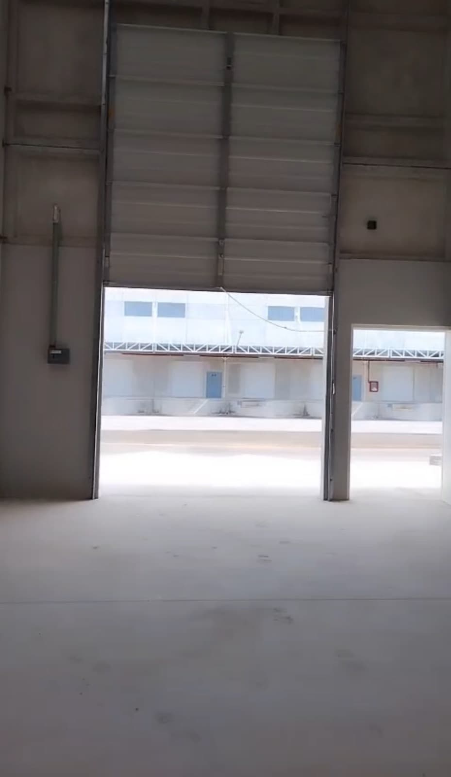 WINE CELLAR FOR RENT INSIDE THE PLAYA DEL CARMEN WHOLESALE MARKET
