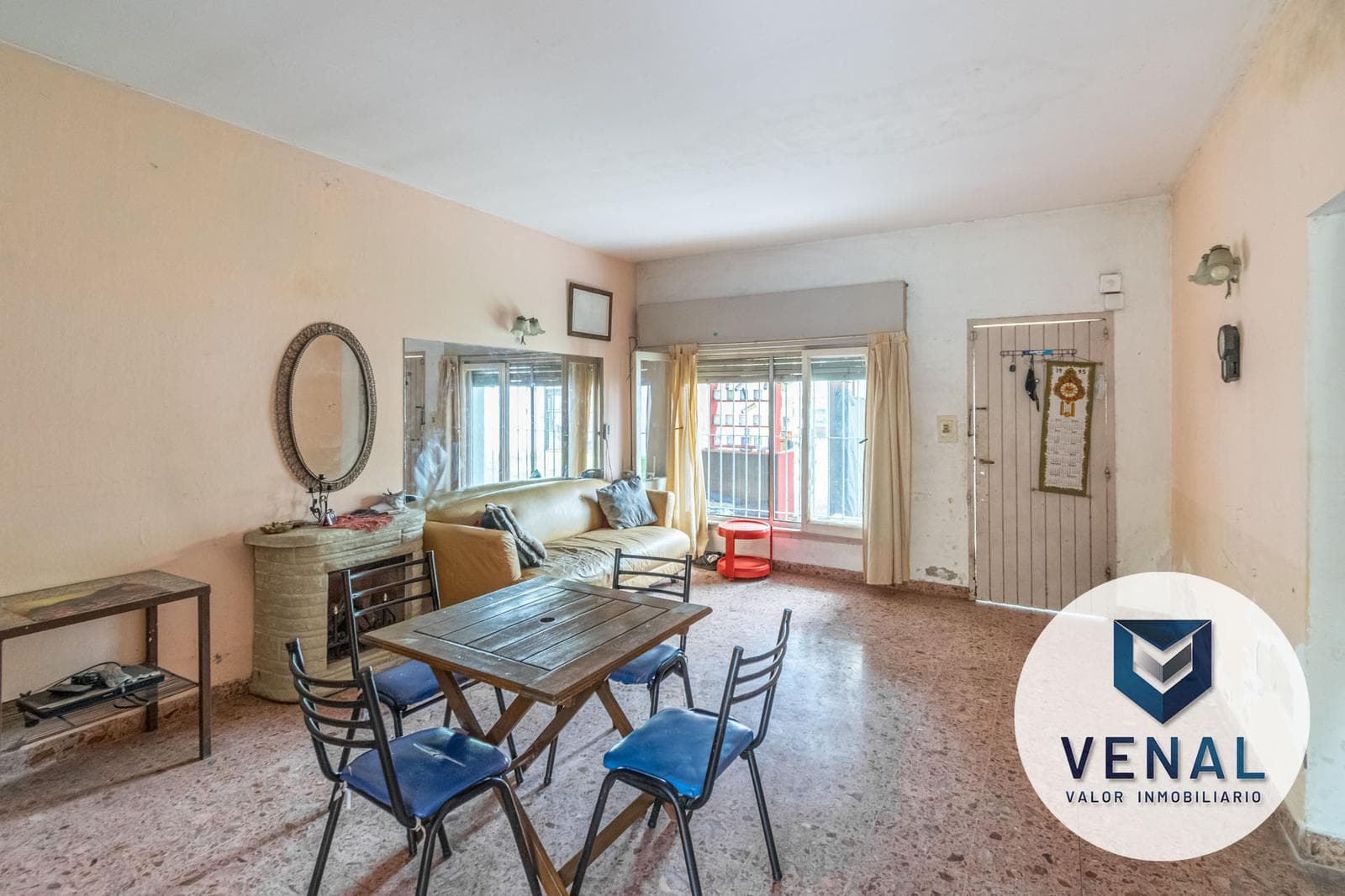 House for Sale in Don Torcuato: 3 rooms, 459 m² lot, backyard and garden, excellent residential location