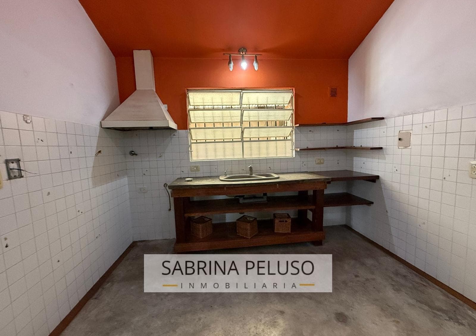 House for Sale in Paso Del Rey