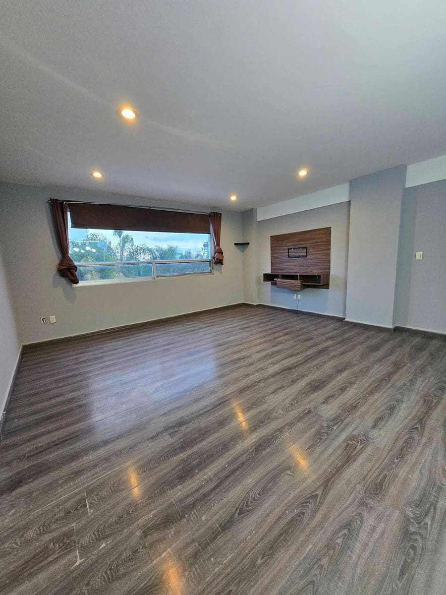 Departamento en Renta en Torre Azul con 2 Recámaras y excelentes Amenidades