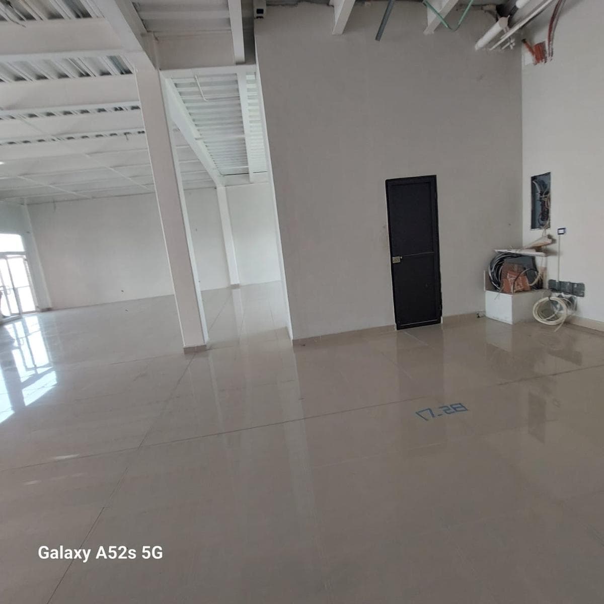 COMMERCIAL SPACE FOR RENT ON PASEO DE LOS LEONES