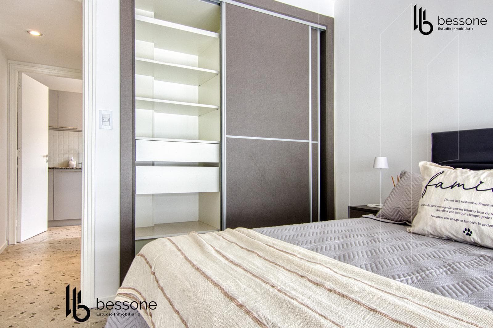 Stunning 2-room apartment with an ocean view