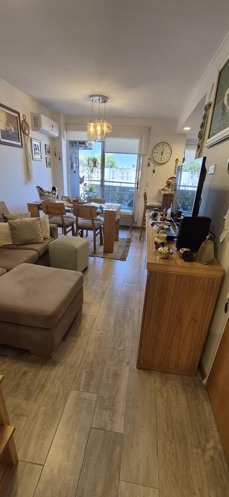Apartment - Modern - 2 Bathrooms - Half-floor